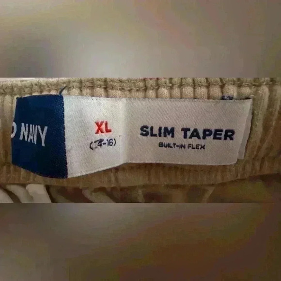 Old Navy Boy Slim Taper Pants (J7) - Picture 8 of 8